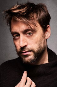 Kieran Culkin isLexi at 15